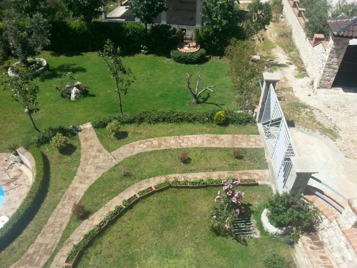 Vila Elida Trajas 外观 照片