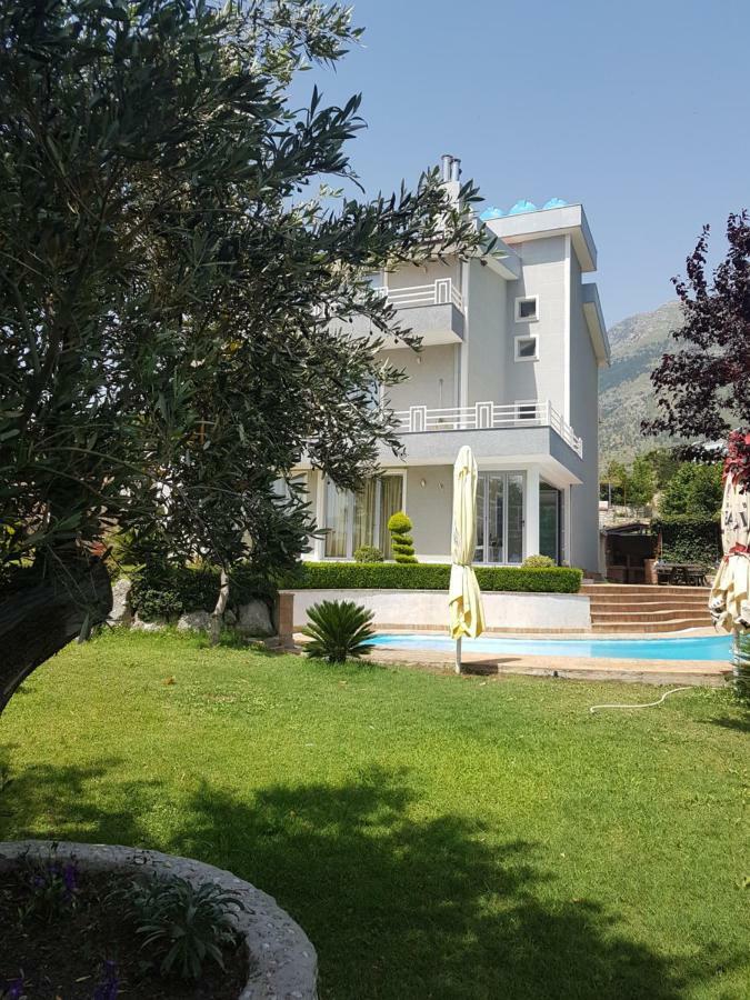 Vila Elida Trajas 外观 照片