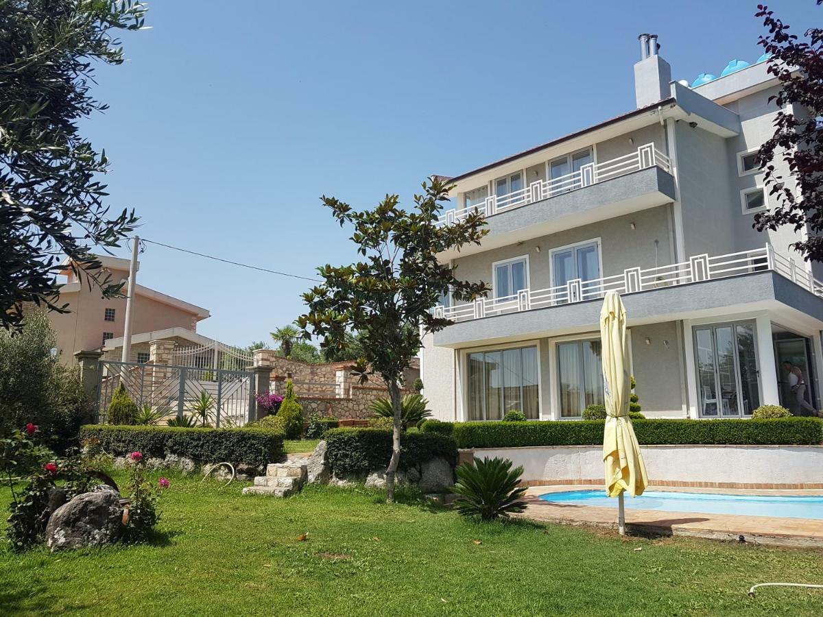Vila Elida Trajas 外观 照片